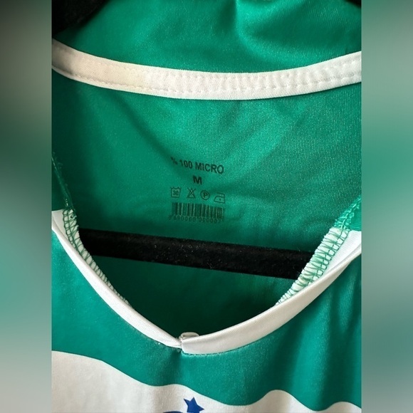 Jersey - Picture 3 of 6